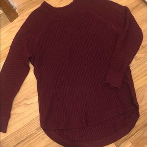 Maroon sweater|| size L
